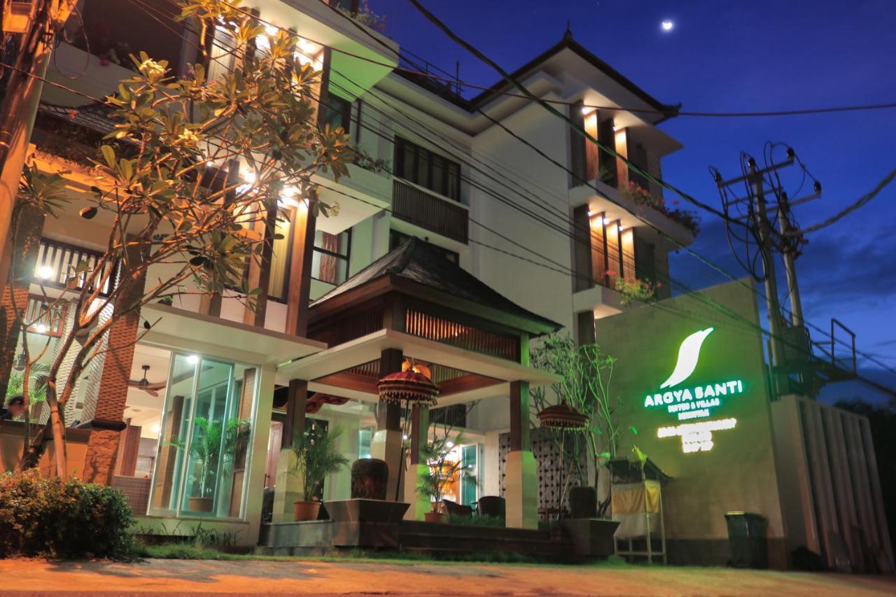 Argya Santi And Seminyak