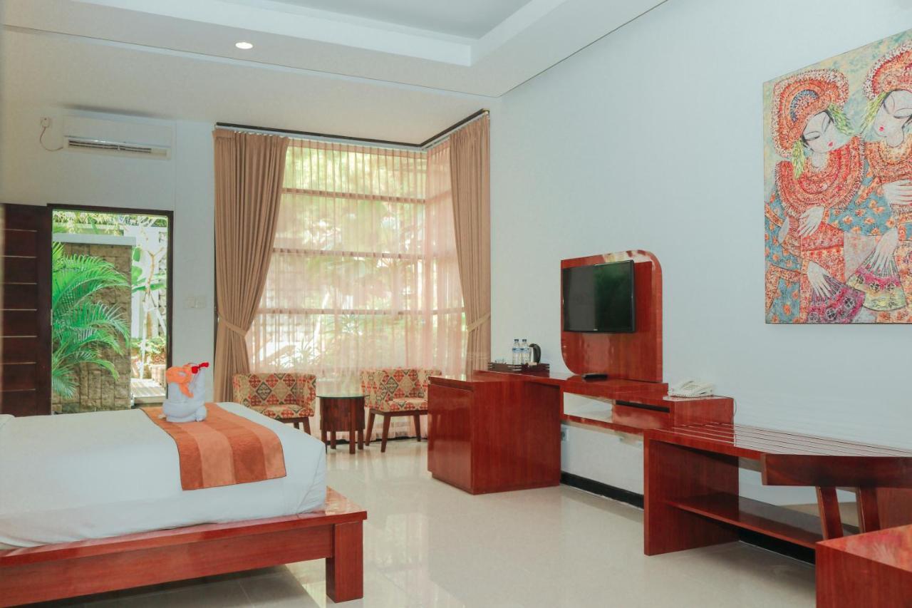 Argya Santi And Hotel