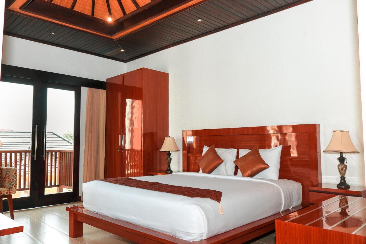 Argya Santi And Hotel Seminyak