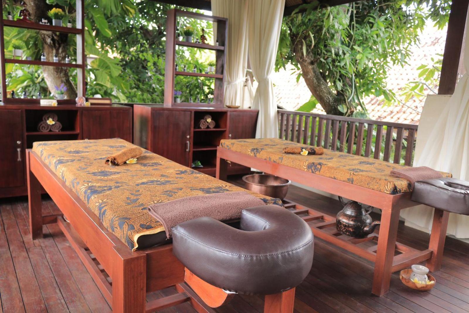 Argya Santi And 4* Seminyak