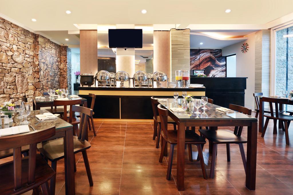 Argya Santi And Hotel Seminyak